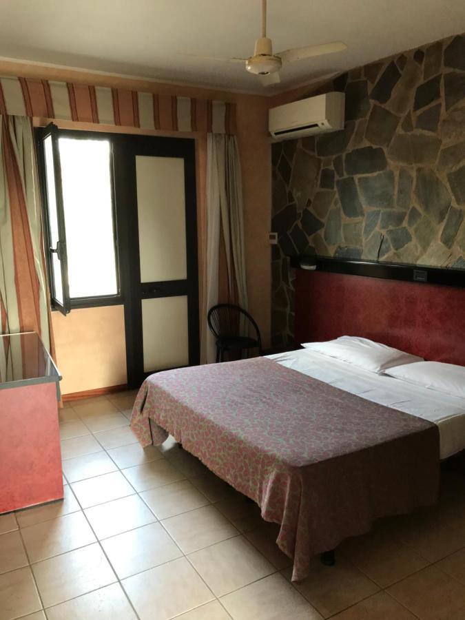 American Motel Cisterna di Latina Zewnętrze zdjęcie