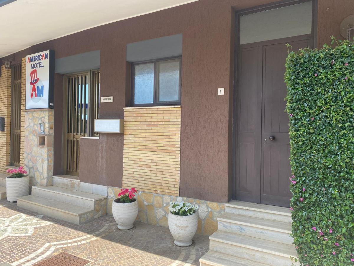 American Motel Cisterna di Latina Zewnętrze zdjęcie